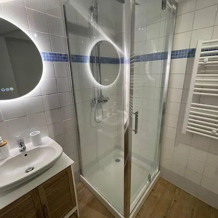 Le Cordelier-proche Marche Et Vieux Port-wifi Debit- Apartment